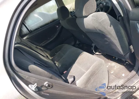 2005 Toyota Corolla S from USA, damaged, VIN 2T1BR32E65C458356